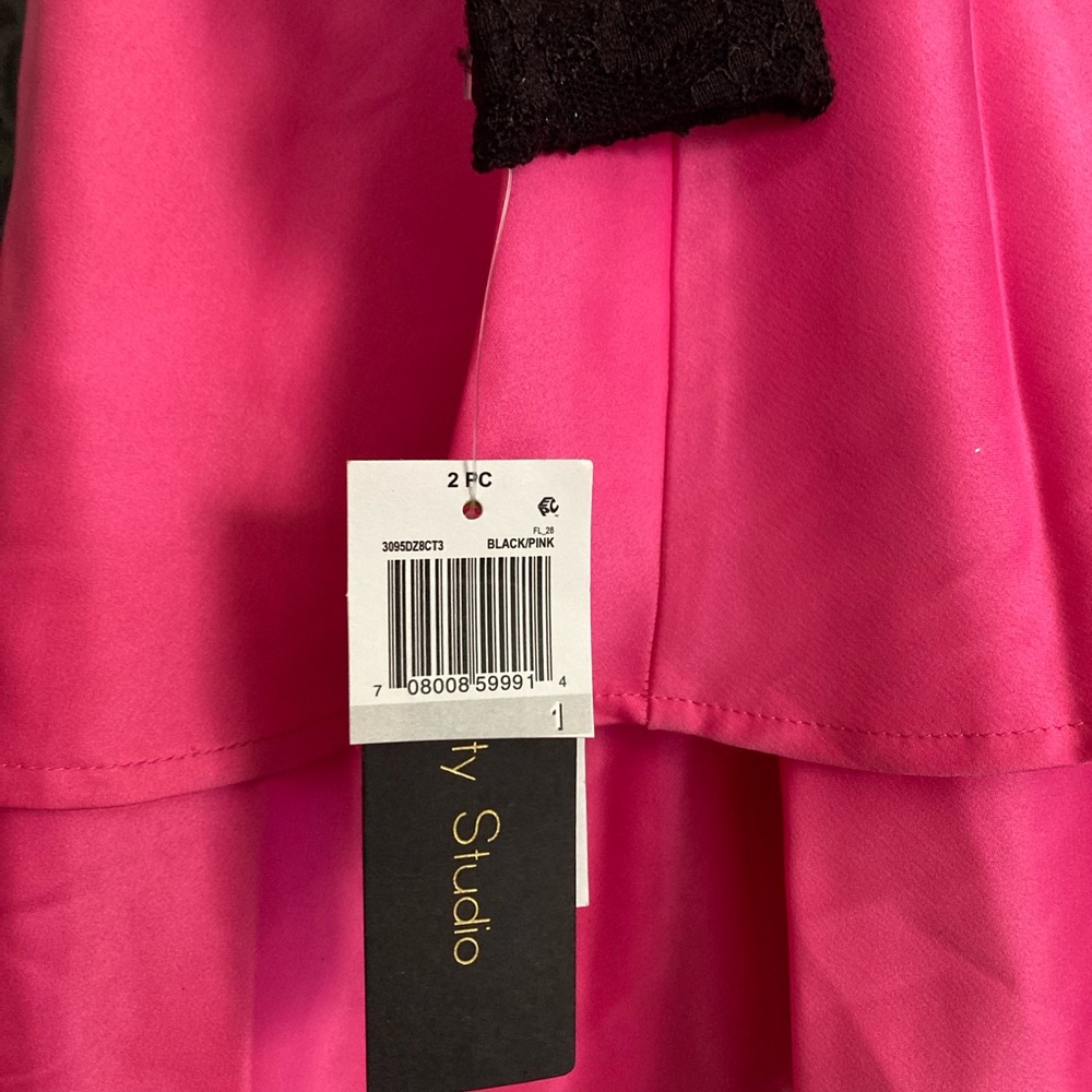 City Studio | NWT Juniors 2-PC Lace Long Sleeve Top & Satin Skirt Dress - Picture 13 of 14